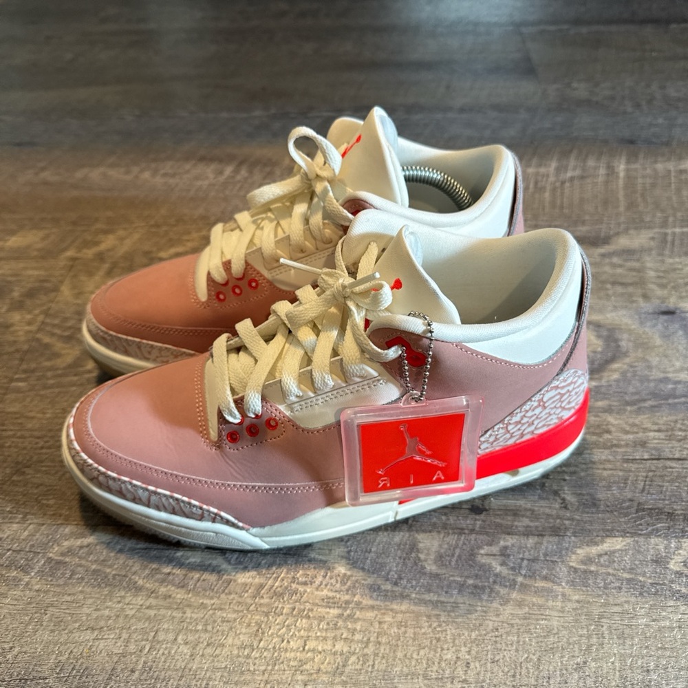 Jordan 4 Rust Pink